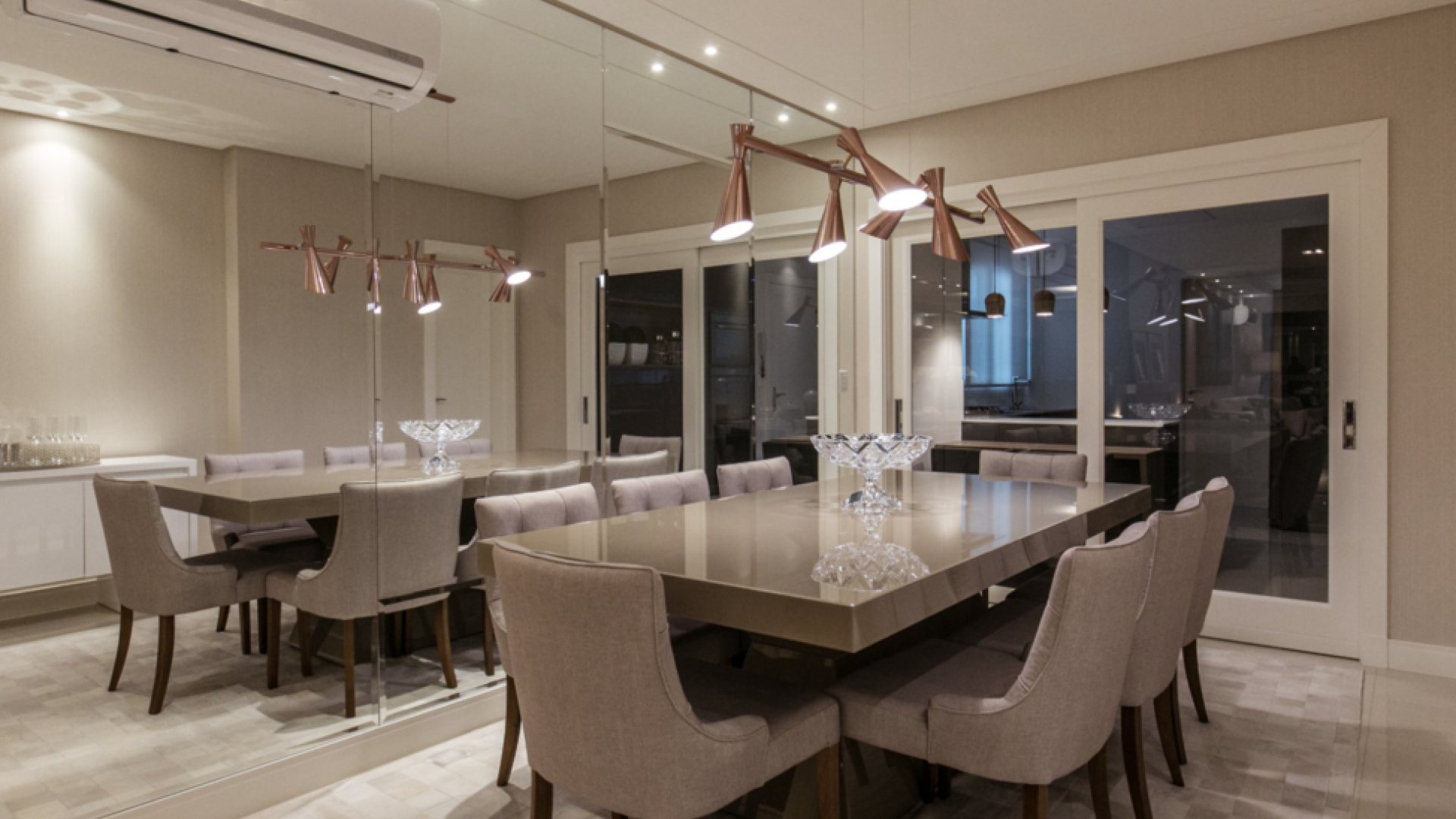 Luz indireta no Notting Hill Residence